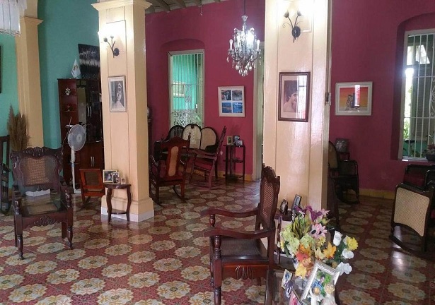 'Living room' Casas particulares are an alternative to hotels in Cuba.